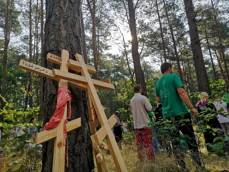 Pielgrzymi w drodze na świętą Górę Grabarkę