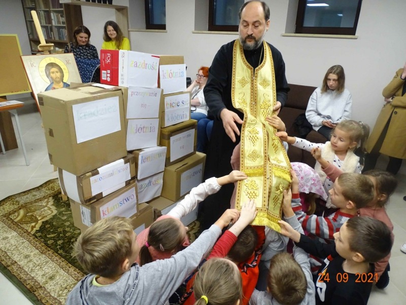 Spowiedź pierwszoklasistów w białostockiej parafii Wszystkich Świętych