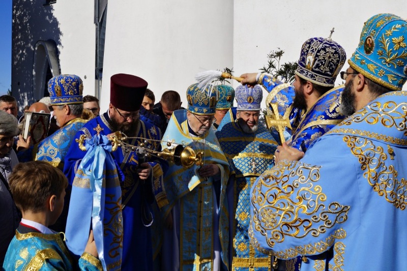 Opieki Matki Bożej i 25-lecie Parafii św. Jerzego w Białymstoku 