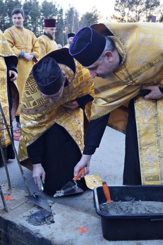 Poświęcenie kamienia węgielnego pod budowę cerkwi w Karakulach