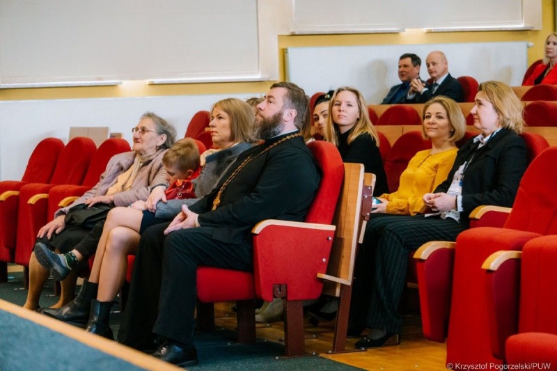 Srebrny Krzyż Zasługi dla kapelana administracji publicznej i samorządowej