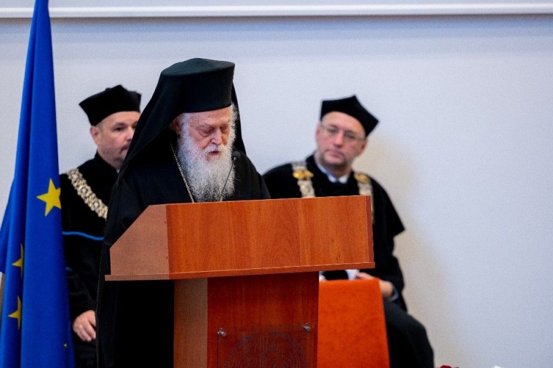 Arcybiskup Anastazy Doktorem Honoris Causa ChAT