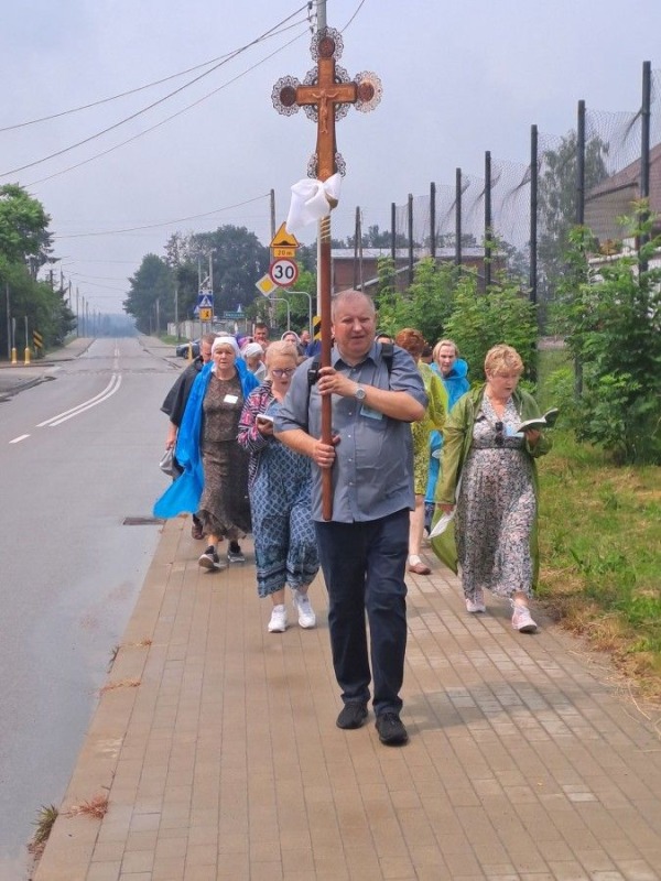 Pielgrzymka ze Zwierek do Piatienki