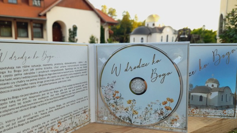 Nowa płyta CD sióstr z Turkowic – „W drodze ku Bogu”