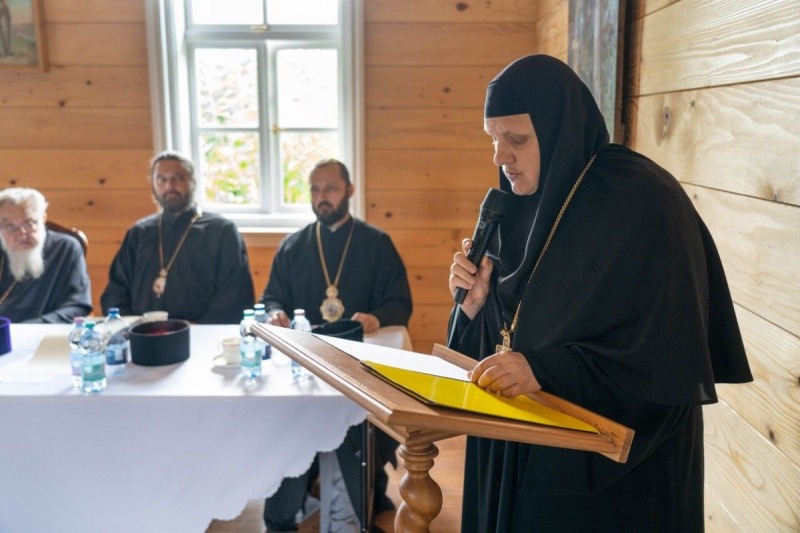 Międzynarodowe spotkanie mnichów i mniszek