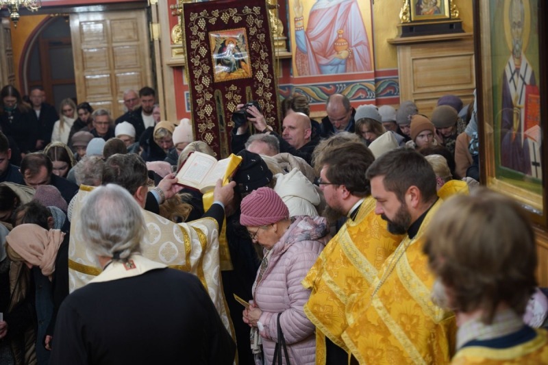 Relikwie św. arcybiskupa Jana (Maksymowicza) w Polsce - krótkie podsumowanie