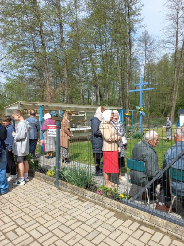 Pielgrzymka Bractwa Trzech Świętych Hierarchów do Miękisz