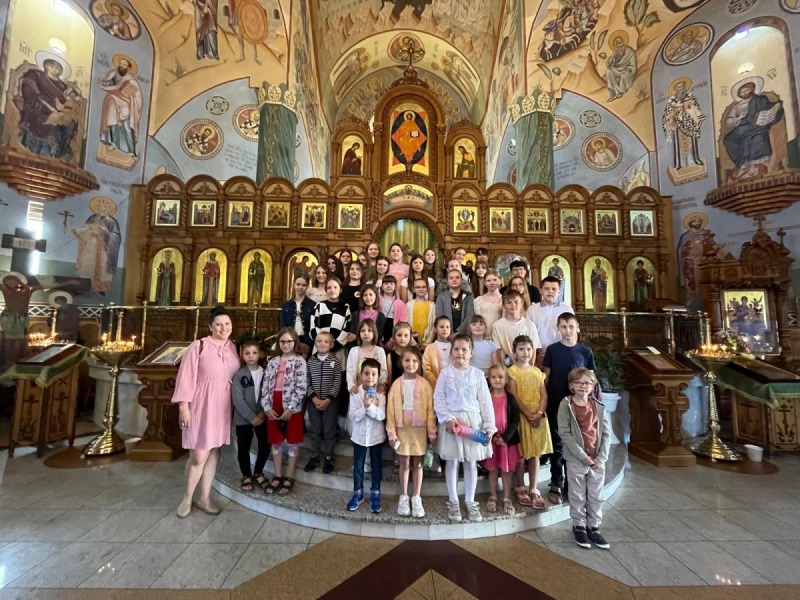 Wyjazd Chóru Dziecięcego Parafii św. Trójcy w Hajnówce do Białegostoku
