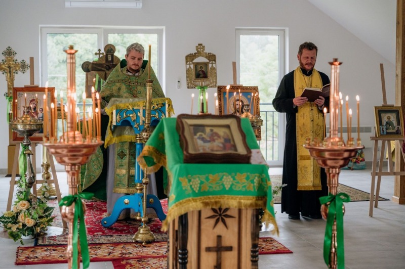 Piesza pielgrzymka do monasteru w Jabłecznej