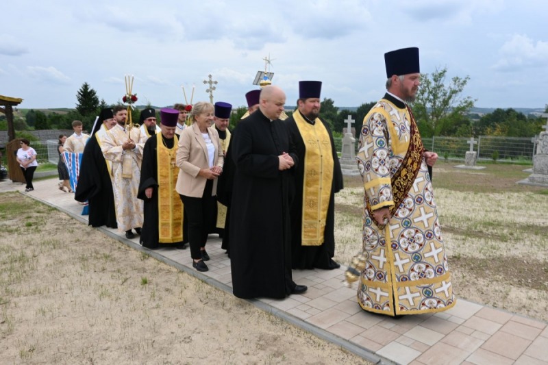 Panichida na cmentarzu w Typinie k. Tomaszowa Lubelskiego