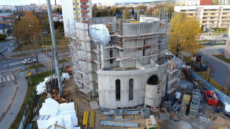 Z postępu prac nad budową cerkwi św. Atanazego Brzeskiego w Białymstoku