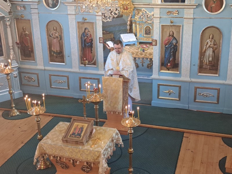 Bożonarodzeniowe gowienija młodzieży w Bartnem