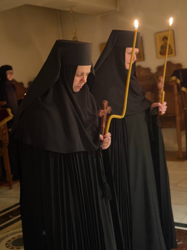Postrzyżyny małej schimy w turkowickim monasterze