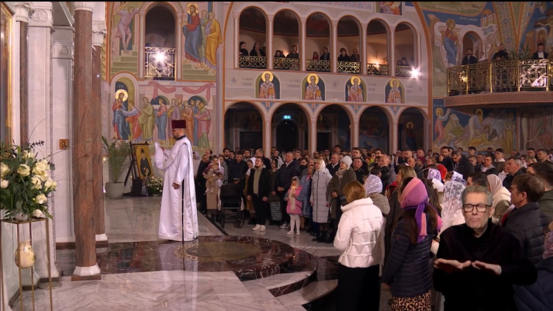 Liturgia paschalna z cerkwi Hagia Sophia w Warszawie